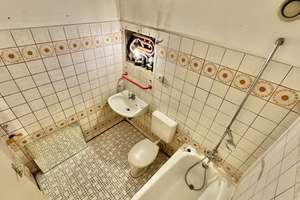 3-Zimmer-Wohnung mit 2 Balkonen im 4. OG, Stellplatz in Garage Köln-Weiden / Renovierungsbedürftig – Lübecker Str. 2, 50858 Weiden, Köln – Vorschaubild 15