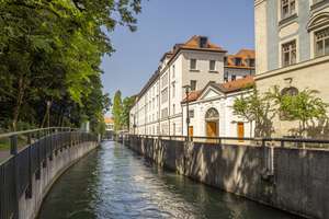 STUDIO am WASSER - BLICK ins GRÜNE - MITTEN in der STADT - EINZIGARTIGE ATMOSPHÄRE im DENKMAL! – Am Neudeck 12, 81541 Untere Au, München – Vorschaubild 20