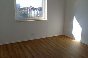 3-Zimmer Wohnung mit Balkon in Toplage zu bezahlbarem Preisld-Bockum mit 80 m² Wohnfläche – Kaiserstr. 102, 47800 Bockum, Krefeld – Vorschaubild 5