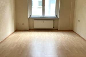 vermietet wird eine 2 Zimmer-Wohnung mit Balkon in zentraler Lage in Wuppertal Wichlinghausen – Freiheitstraße 63, 42277 Oberbarmen, Wuppertal – Vorschaubild 3