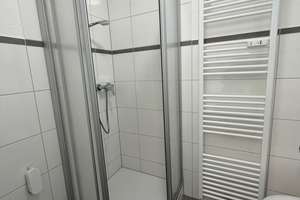 Möbliertes Apartment mit EBK in zentraler Lage Friedrichstadt  (WE 22) – Aderstraße 61, 40215 Friedrichstadt, Düsseldorf – Vorschaubild 9