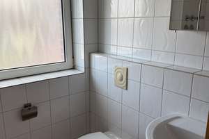 2,5 Whg. im grünen von GE-Horst
mit Dachterrasse & Einbauküche ! – Die vollständige Adresse der Immobilie erhältst du vom Anbieter., 45889 Altstadt, Gelsenkirchen – Vorschaubild 15