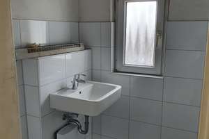 NE-Furth, 2-Zi-Whg, sep. Küche, Du-Bad, 3.OG, Whfl. ca. 34 m² – Die vollständige Adresse der Immobilie erhältst du vom Anbieter., 41462 Furth Süd, Neuss – Vorschaubild 4