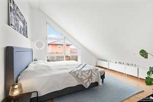 Ihr Traumhaus zum Verlieben  – Modern, hell und nachhaltig! – Erlangen-Höchstadt (Kreis) – Vorschaubild 9