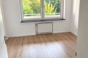 Zwei Zimmer in Düsseldorf: Helle Wohnung mit Balkon – 40595 Garath, Düsseldorf – Vorschaubild 9