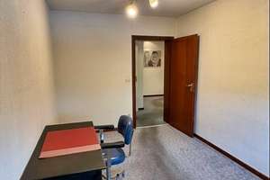 Seltene "Haus in Haus" Dachterrassenwohnung mit 2 Pkw-Garagen in beliebter Lage von Herdecke-Mitte – Die vollständige Adresse der Immobilie erhältst du vom Anbieter., 58313 Herdecke – Vorschaubild 24