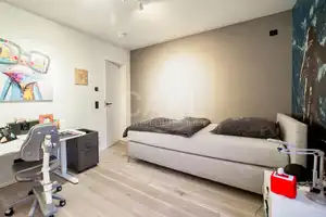 Luxuriöser Wohntraum! Anspruchvolles Stadthaus in attraktiver Lage am Friedensplatz! Voll möbliert! – Heilbronn – Vorschaubild 43