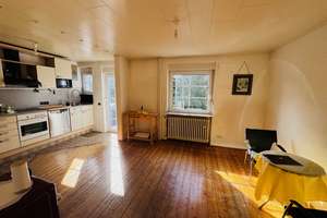 Reihenendhaus mit großem Garten und  Zugang zum Landschaftsschutzgebiet – Die vollständige Adresse der Immobilie erhältst du vom Anbieter., 47259 Hüttenheim, Duisburg – Vorschaubild 2