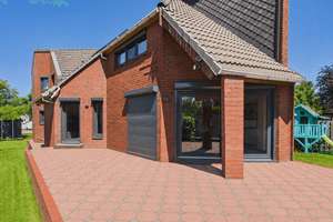 Architektenhaus mit großzügigem Raumangebot in ruhiger Wohnlage von Bremerhaven-Surheide