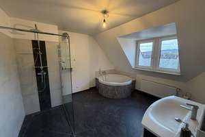 Exklusive 3-ZKB Dachgeschoss-Altbauwohnung in Wiesbaden – Bismarckring 14, 65183 Westend / Bleichstraße, Wiesbaden – Vorschaubild 14
