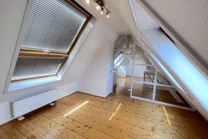 Altbau-Charme in zentraler Lage: bereits aufgeteiltes 4-Parteienhaus mit sicherer Rendite! – Die vollständige Adresse der Immobilie erhältst du vom Anbieter., 53111 Bonn-Castell, Bonn – Vorschaubild 16