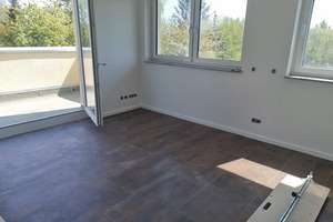 Kleine schöne Singlewohnung mit großer Dachterrasse u. Garage zu verkaufen. – Bahnhofstr. 133, 4158 Wiederitzsch, Leipzig – Vorschaubild 5