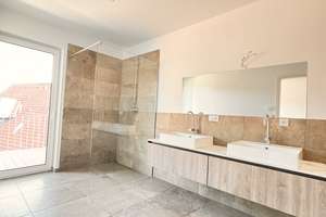 Exklusive 3-Zimmer-Wohnung mit 2 Balkonen, EBK, TG-Platz – Die vollständige Adresse der Immobilie erhältst du vom Anbieter., 30851 Langenhagen – Vorschaubild 5