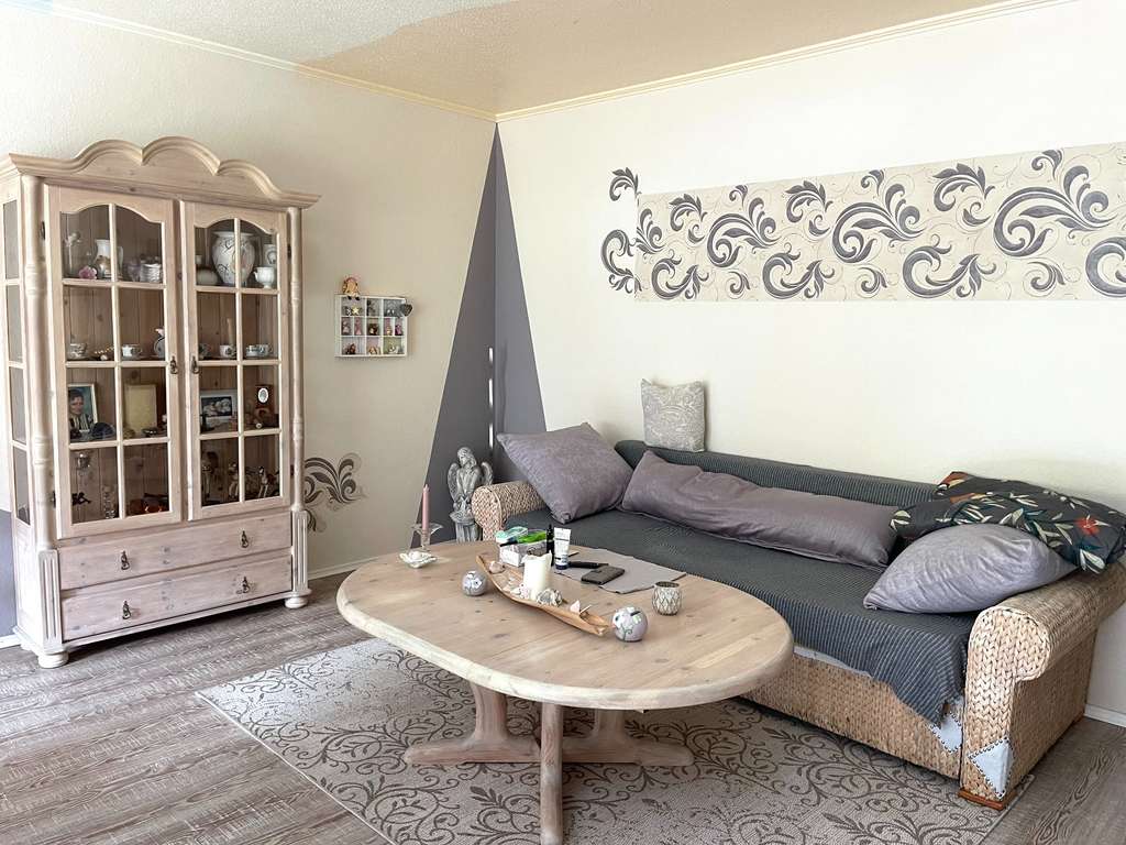 Schöne 2-Zi-ETW, Fahrstuhl, TG-Stellplatz und Balkon Nähe Städt. Klinikum 33332 Gütersloh