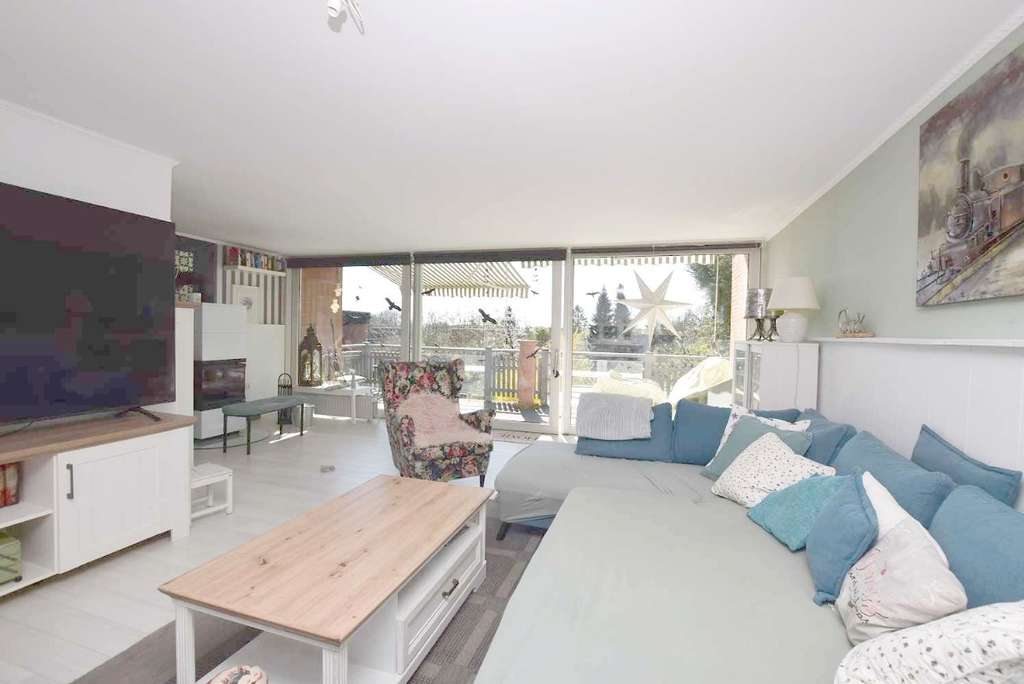 Immobilie in Börßum - Wunderschöne Doppelhaushälfte auf großem Grundstück in idyllischer Lage. - Bild 2