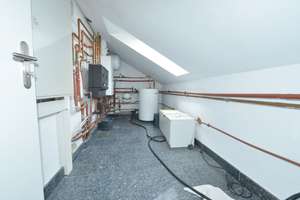 Wohnen und Arbeiten unter einem Dach in Grevenbroich ! – Die vollständige Adresse der Immobilie erhältst du vom Anbieter., 41516 Grevenbroich – Vorschaubild 9