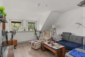 Bremen - Gröpelingen | Großzügiges Mehrfamilienhaus mit praktischer Aufteilung in guter Lage – Die vollständige Adresse der Immobilie erhältst du vom Anbieter., 28237 Lindenhof, Bremen – Vorschaubild 17