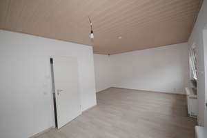 Renovierte / modernisierte Wohnung mit Balkon in Köln-Dünnwald