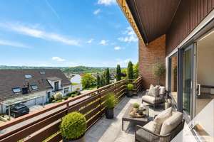 Großzügige 4-Zi.-Wohnung in Doppelhaushälfte mit Panoramablick – Die vollständige Adresse der Immobilie erhältst du vom Anbieter., 71088 Holzgerlingen – Vorschaubild 6