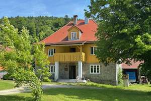 200 m2 "Herrenhaus" ehm. Pension zum Renovieren m. 3.000 m2 Grund in idyllischer Waldrandlage! – Die vollständige Adresse der Immobilie erhältst du vom Anbieter., 94366 Perasdorf – Vorschaubild 2
