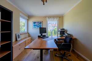 Sonnenhelle Dachgeschosswohnung in exzellenter Mikro- & Makrolage – Berlin – Vorschaubild 5
