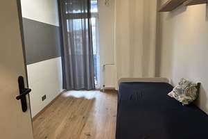In der Lichtstadt Jena wohnen - gemütliche 3-R-ETW mit Balkon im Zentrum – Die vollständige Adresse der Immobilie erhältst du vom Anbieter., 7749 Jena-Nord, Jena – Vorschaubild 4