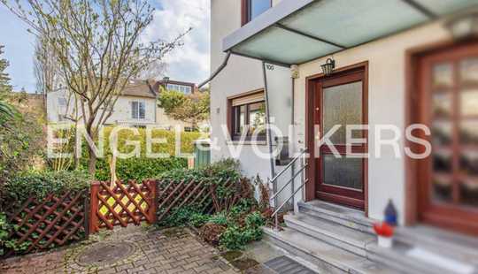 Bild von Familienfreundliches Reihenendhaus in Eschersheim *Erbpacht*