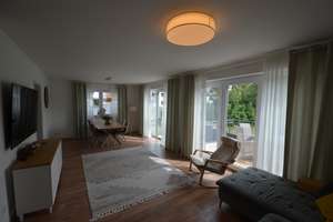 Repräsentative, lichtdurchflutete Doppelhaushälfte mit Einliegerwohnung in exquisiter Spitzenlage. – Die vollständige Adresse der Immobilie erhältst du vom Anbieter., 53229 Holzlar, Bonn – Vorschaubild 7