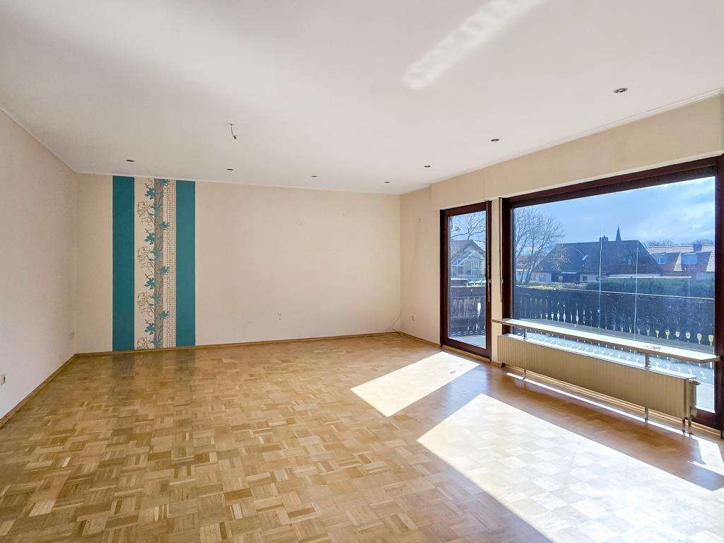 Immobilie in Haßfurt - Naturnah wohnen mit Platz für Familie, Arbeit und Zukunft (A1705) - Bild 2