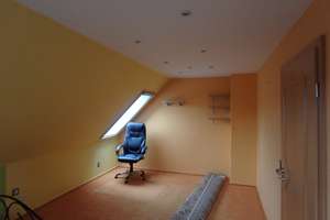 Gut aufgeteilte DHH mit kleiner Werkstatt in guter  Wohnlage – Die vollständige Adresse der Immobilie erhältst du vom Anbieter., 24539 Brachenfeld-Ruthenberg, Neumünster – Vorschaubild 12