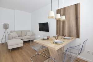 Exklusive, möblierte, sanierte 2 Zimmer Wohnung im Herzen von Heerdt – 40549 Heerdt, Düsseldorf – Vorschaubild 11