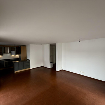 Charmante Wohnung mit Terasse,Aufzug,Fußbodenheizung,Kellerabteil+2xTG