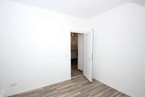 Kapitalanlage 5ZW + Stellplatz, 8,5% Bruttorendite, Ausbaupotential Bühnengeschoss – 70176 Rosenberg, Stuttgart – Vorschaubild 9