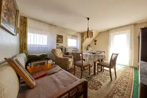 Schönes 2-Familienhaus (ca. 131 m²) freistehend, mit Garten, Garage uvm – Heilbronn (Kreis) – Vorschaubild 11