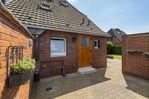 Top modernisiert, 1A Zustand innen wie außen und mit attraktivem, vielseitigem Grundstück! – Die vollständige Adresse der Immobilie erhältst du vom Anbieter., 47804 Benrad-Süd, Krefeld – Vorschaubild 27