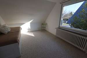 Gepflegtes Zweifamilienhaus mit Garten in ruhiger Lage – Die vollständige Adresse der Immobilie erhältst du vom Anbieter., 30179 Sahlkamp, Hannover – Vorschaubild 9