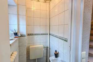 Reihenhaus mit viel Platz und großem Entwicklungspotenzial in Kiel-Wellingdorf – Die vollständige Adresse der Immobilie erhältst du vom Anbieter., 24148 Wellingdorf, Kiel – Vorschaubild 9