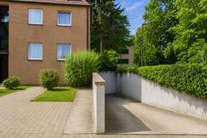 Attraktive 2-Zimmer-Wohnung mit Süd-/Westbalkon & Tiefgaragenstellplatz in Hamburg-Lokstedt – Die vollständige Adresse der Immobilie erhältst du vom Anbieter., 22453 Niendorf, Hamburg – Vorschaubild 9