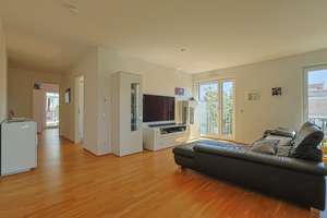 Moderne 4-Zimmer-Traumwohnung in Bockenheim: 119 m² mit Balkon & Tiefgarage – 60486 Bockenheim, Frankfurt am Main – Vorschaubild 3