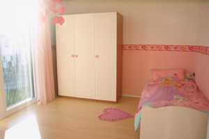 Familienfreundliche helle DHH mit EBK und Garten/Terrasse in begehrter Lage Wiley/NU Provisionsfrei! – Marshallstrasse 0000, 89231 Neu-Ulm (Kreis) – Vorschaubild 4