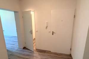 Traumhaft schöne, komplett sanierte, 3 Zimmer Wohnung mit Balkon in Duisburg zu vermieten – Bahnhofstr. 67, 47138 Mittelmeiderich, Duisburg – Vorschaubild 19