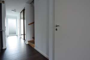 URBAN & NATURNAH - MODERNES REIHENMITTELHAUS MIT GARTEN, TOP ENERGIEEFFIZIENZ & AUßENSTELLPLATZ – Ruppiner-See-Straße 17, 13599 Haselhorst, Berlin – Vorschaubild 4