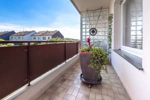 Wohnkomfort für die Familie – Wohnung mit Weitblick & Garage