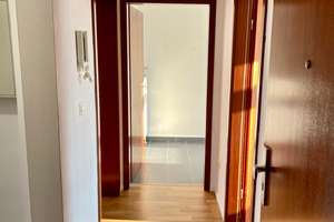 Helle Dachgeschosswohnung in der Fußgängerzone von St. Leonhard – Schweinauer Str. 37a, 90439 St. Leonhard, Nürnberg – Vorschaubild 8