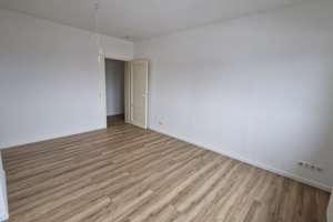 Frisch Sanierte 3-Raumwohnung in Magdeburg-Sudenburg WG geeignet – 39112 Sudenburg, Magdeburg – Vorschaubild 14