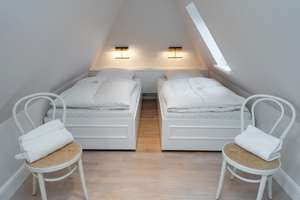 Traumhaftes Architektenlandhaus mit 3 Einheiten, großes Grundstück in Dorfteichlage Wenningstedt – Die vollständige Adresse der Immobilie erhältst du vom Anbieter., 25996 Wenningstedt-Braderup (Sylt) – Vorschaubild 12