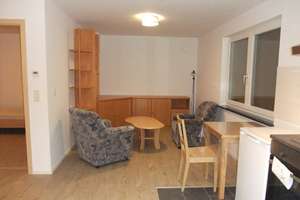 möblierte 2-Zimmer-Einliegerwohnung in zentraler Lage in Böblingen – Am Käppele 27, 71032 Böblingen – Vorschaubild 4