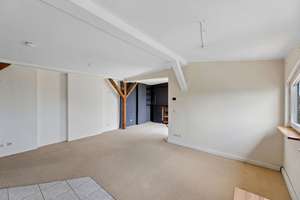 Bezugsfreie Dachgeschosswohnung mit Südterrasse und viel Gestaltungspotenzial – Die vollständige Adresse der Immobilie erhältst du vom Anbieter., 13357 Gesundbrunnen, Berlin – Vorschaubild 17