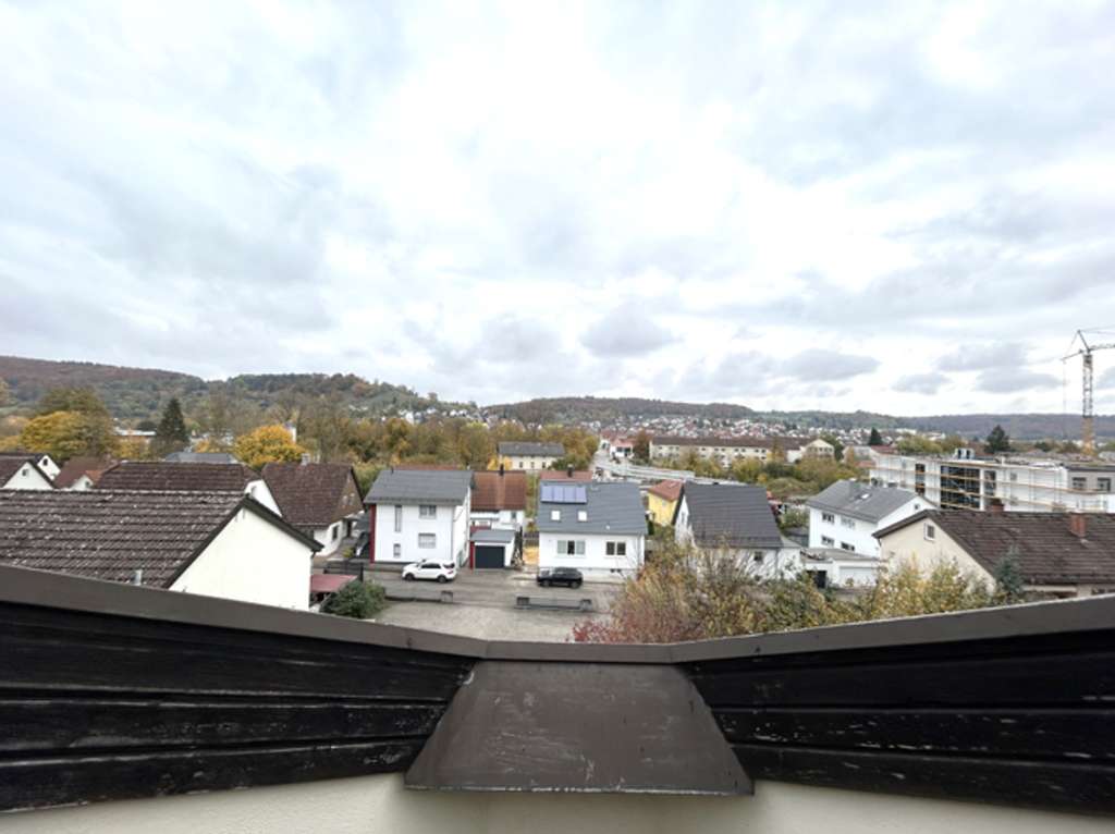 Leerstehende Wohnung in guter Lage mit Aussicht über Heidenheim-Schnaitheim