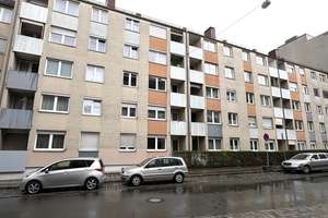 Nur wenige Schritte zum Rosenaupark – bezugsfreie 3-Zimmer-Wohnung – Die vollständige Adresse der Immobilie erhältst du vom Anbieter., 90429 Himpfelshof, Nürnberg – Vorschaubild 2
